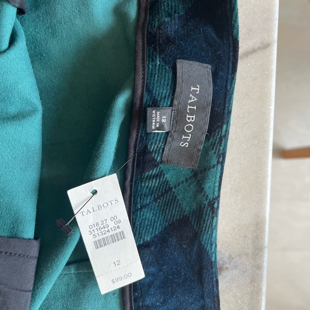 Talbots velvet tartan skirt - Picture 4 of 4